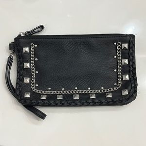 Studded wristlet